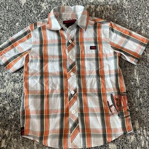 Tony Hawk 4t button up